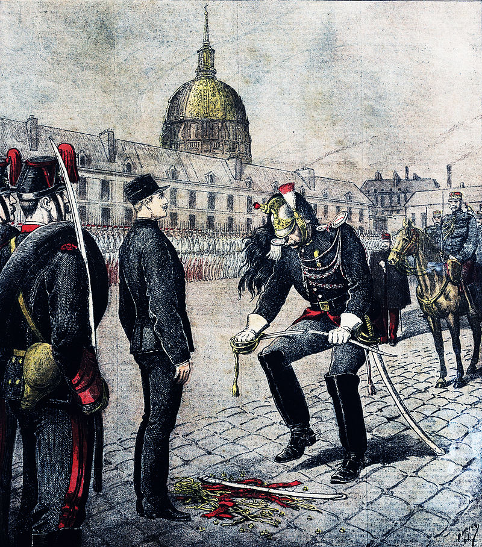 Officeren Alfred Dreyfus får frataget alle militære symboler efter sin dom for forræderi